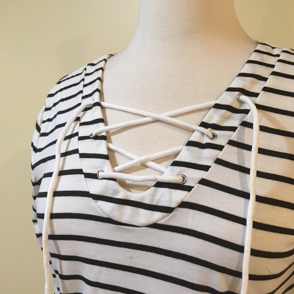 Lace Up V Neck Striped Long Sleeve Knit Top - Picture 3 of 4